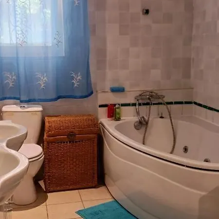 Les Douces Holiday home